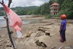 BMKG prediksi cuaca ekstrem di kawasan pesisir selatan hingga sepekan ke depan