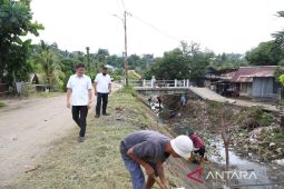 Pemerintah mengimbau warga waspada cuaca ekstrem di Manado