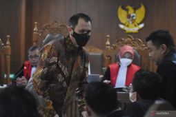 Presiden Jokowi minta pembelian helikopter AW 101 dibatalkan