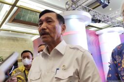 Kemungkinan RI lepas status pandemi pada 2023, sebut Menko Luhut
