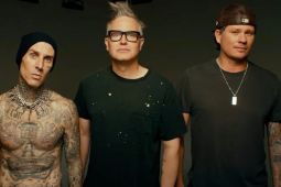 Tom DeLonge kembali gabung dengan Blink-182