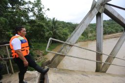 Pemprov Banten segera atasi jembatan terputus akibat banjir di Kabupaten Lebak