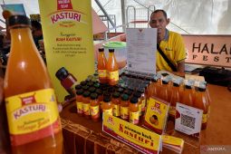 Minuman buah kasturi Kalsel laris di pameran MTQN