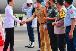 Presiden Jokowi luncurkan vaksin Indovac dan tinjau KA cepat BDG-JKT