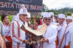 Gubernur Sulbar bangun wisata Mamasa