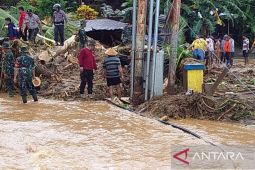 BPBD Sangihe meminta para camat waspadai bencana akibat cuaca ekstrem
