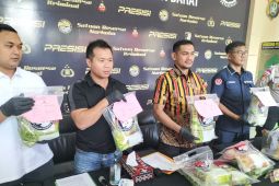 Terbongkar sabu siap edar yang dikubur di halaman rumah