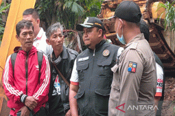 Pantau langsung pencarian mahasiswi IPB di Dadali, Atang beri dukungan moril kepada Tim SAR dan kerabat korban