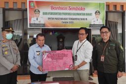 Disket Pangan Kalbar salurkan 1.800 paket bantuan pangan korban banjir