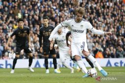 Arsenal bantai Leeds United 5-0 bawa pemuncak klasemen Liga Inggris