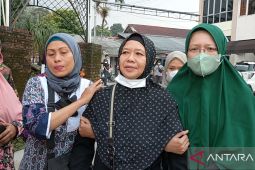 Keluarga sambut kedatangan jenazah Adzra Nabila di RSUD Bogor