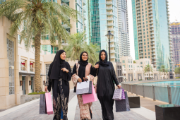 Abaya diprediksi jadi tren busana Lebaran 2026