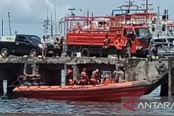 Nelayan Sangihe  jatuh di laut Jumat malam belum ditemukan