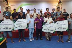 Pegadaian VII Denpasar renovasi tempat ibadah di Bali