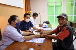 Pemkot Kediri bagikan kartu pelaku usaha bidang perikanan