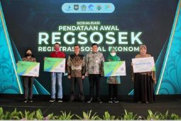 Seluruh petugas Regsosek didaftarkan program BPJAMSOSTEK