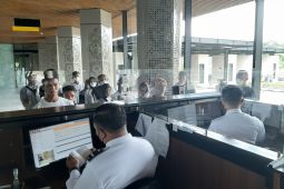 Imigrasi PLBN Aruk Sambas melayani 500 pelintas batas per hari