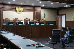Sidang tuntutan Benny Tjokro ditunda karena JPU belum siap