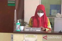 Pemkab Bekasi larang faskes berikan resep sirup kandungan EG-DEG