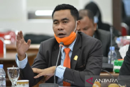 Pemerintah diminta  stop obat sirup berbahaya masuk ke Aceh