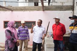 Cak Ji minta tempat belajar PAUD ambruk di Surabaya segera diperbaiki
