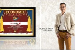 Bank Jatim raih penghargaan "Indonesia Finance Award" 2022