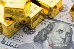 Greenback merosot, harga emas melonjak 45,70 dolar