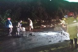 Aceh Tamiang dilanda hujan deras dan tanah longsor
