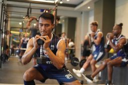 3 pemain Persib masih berlatih terpisah karena pulihkan dari cedera