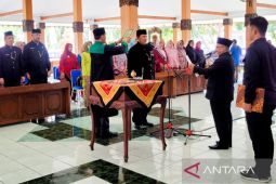 Bupati Situbondo minta OPD dukung Sekda Wawan