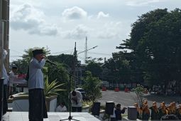 Wali Kota Pangkalpinang ajak santri semangat menjaga keutuhan NKRI
