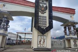 Pintu perbatasan Indonesia-PNG di Wutung kembali dibuka