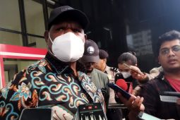 KPK panggil kembali Wakil Bupati Mamberamo Tengah Yonas Kenelak