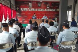 Kakanwil berikan penguatan pegawai Rutan Kandangan