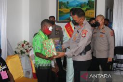 Polda Papua Barat fasilitasi operasi katarak 248 penderita
