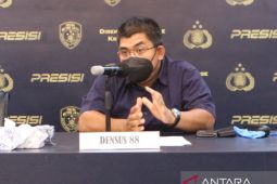 Perempuan penodong Paspampres ambil senjata api pamannya