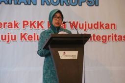 Lismaryani sebut istri ikut berperan cegah suami tidak melakukan korupsi