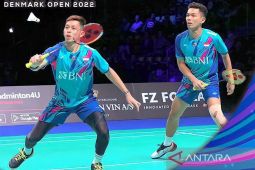 Fajar/Rian lepas dari tekanan Choi/Kim pada laga World Tour Finals 2022