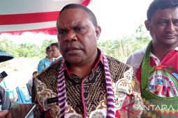 Pemkab Manokwari penuhi kebutuhan guru secara bertahap
