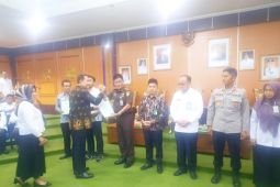 Kajari Tabalong terima pelimpahan sertifikat hak atas tanah