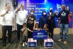Dukung cegah stunting, XL Axiata bagikan paket makanan sehat di Medan