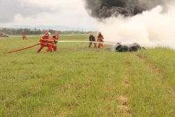 Bandara Djalaluddin gelar simulasi penanganan kedaruratan penerbangan