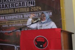 Pj Bupati Tapteng hadir Rakercab PDIP, Ketua DPD minta kader jalin komunikasi