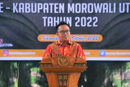 Bupati Morut hadiri pelantikan 30 anggota Panwascam