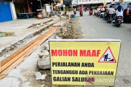 Dinas PUPR Aceh Barat bangun saluran pembuang air atasi genangan
