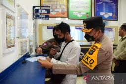 Kapolda Babel datangi dan cek Satpas Pangkalpinang