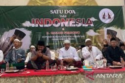 Ribuan santri di Jombang panjatkan doa untuk Ganjar dan Indonesia