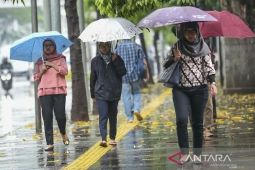 BMKG: sebagian besar wilayah Tanah Air berpotensi hujan lebat