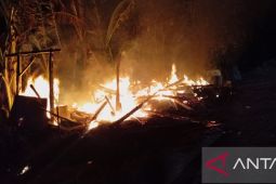 Rumah penjaga kuburan hangus terbakar diduga akibat korsleting listrik