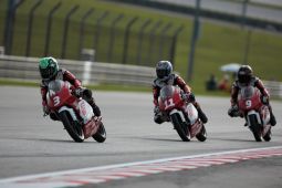Pebalap Bbnaan Astra Honda kembali raih podium IATC Sepang
